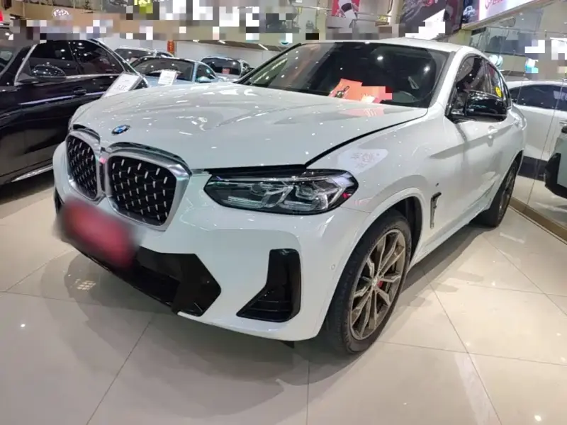 BMW X4, 2022