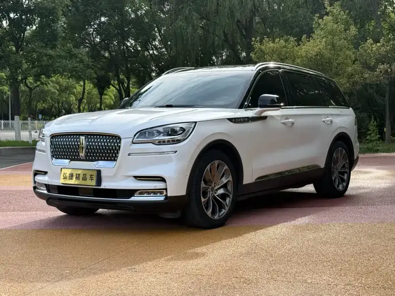 Lincoln Aviator, 2021