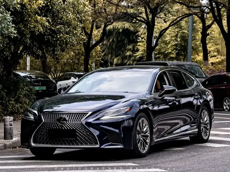 Lexus LS, 2018