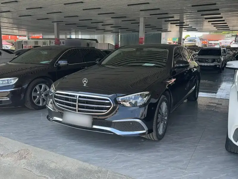 Mercedes-Benz E-Class, 2023