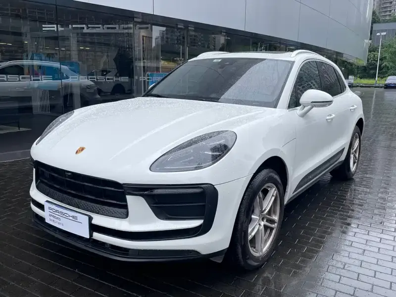 Porsche Macan, 2022