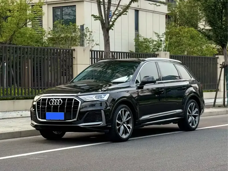 Audi Q7, 2023