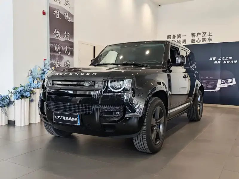 Land Rover Defender, 2022