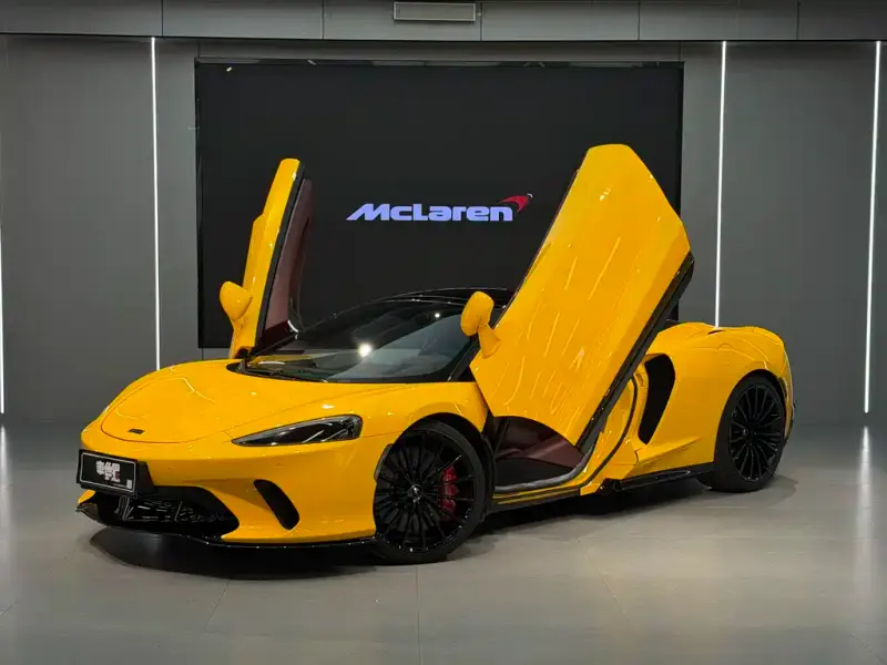 McLaren GT, 2023