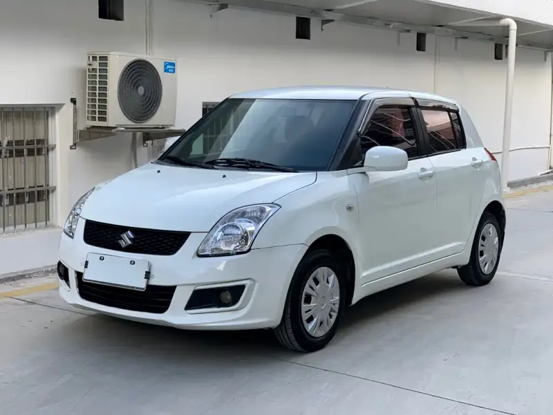 Suzuki Swift, 2015