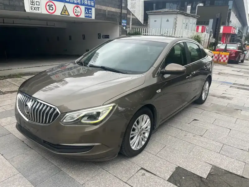 Buick Excelle, 2015
