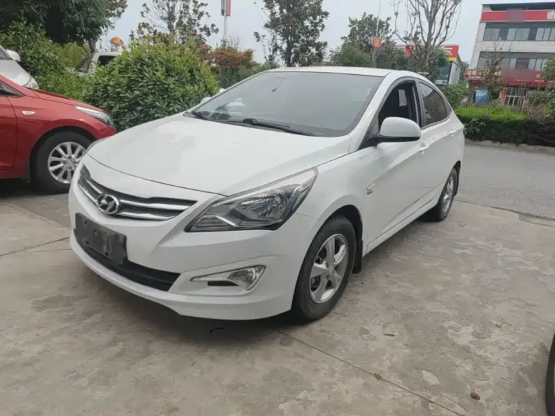 Hyundai Verna, 2016