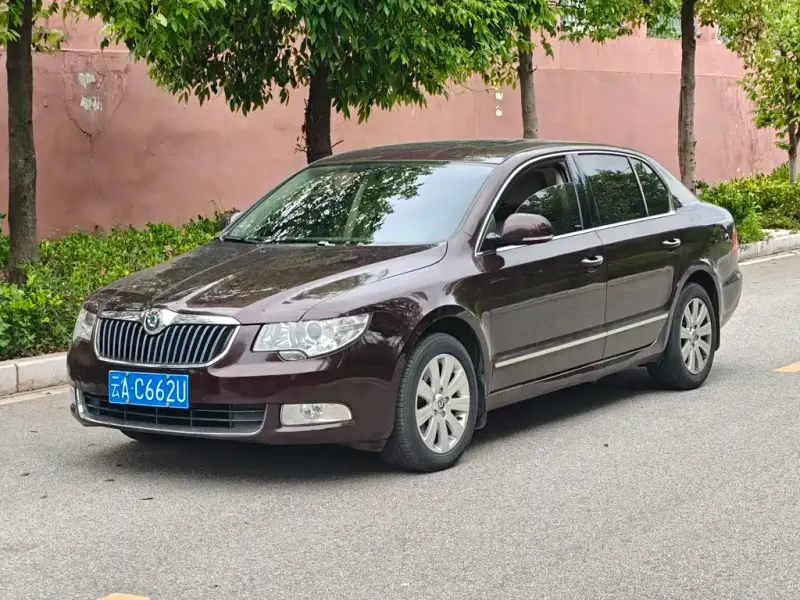 Skoda Superb, 2012