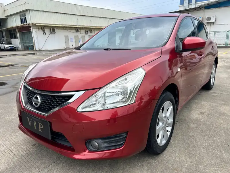 Nissan Tiida, 2015