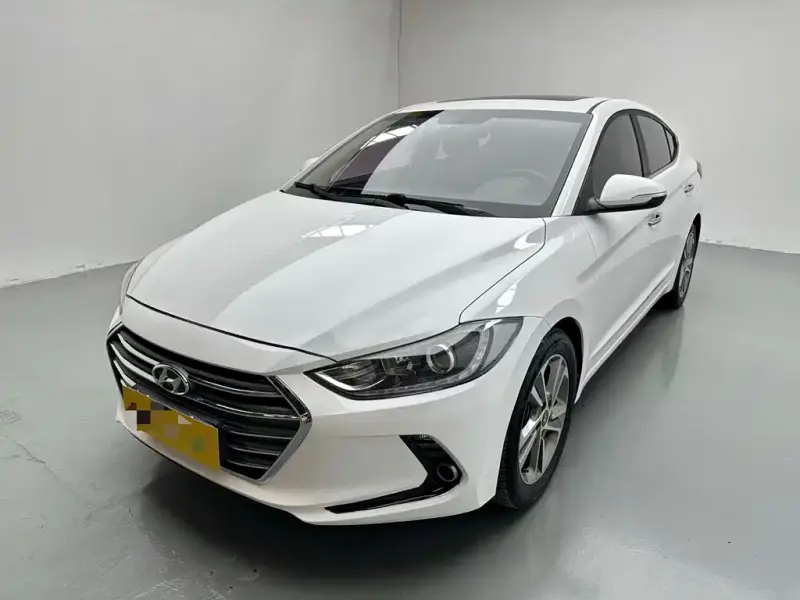 Hyundai Elantra, 2018
