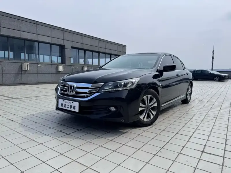 Honda Accord, 2015