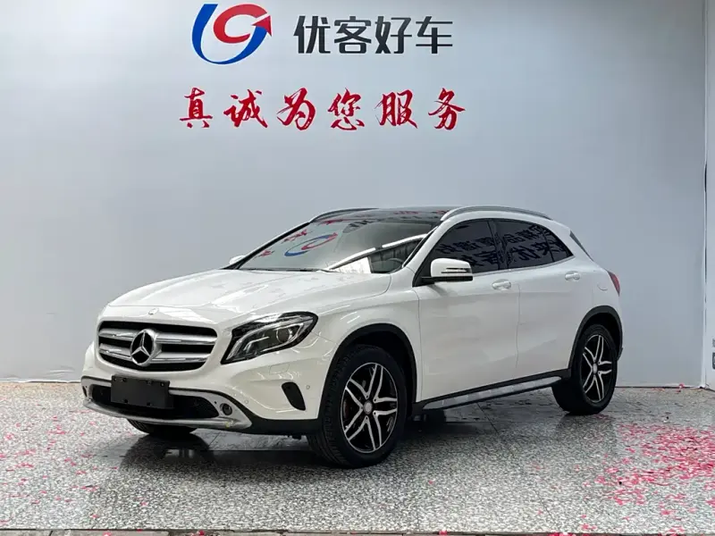 Mercedes-Benz GLA, 2016