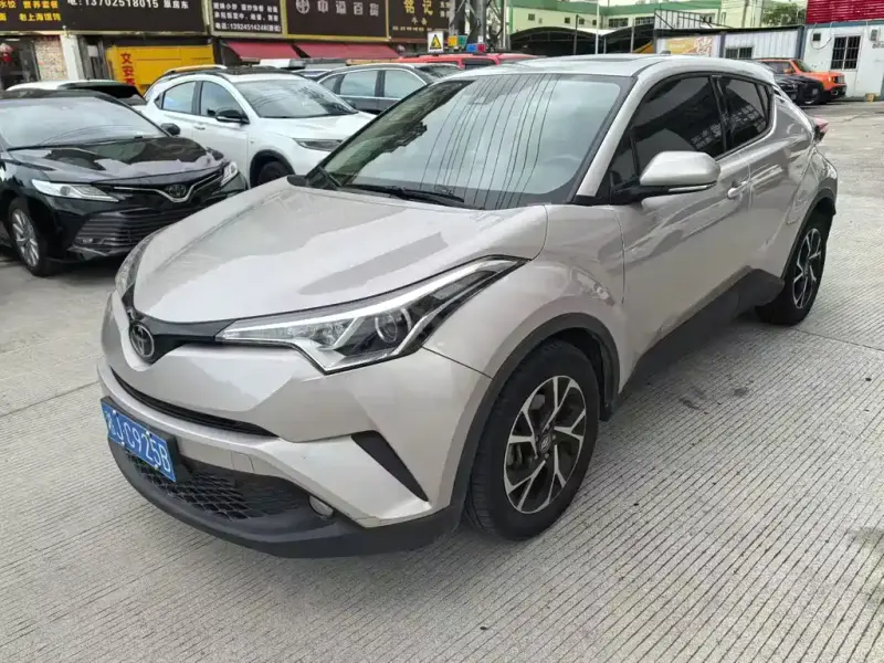 Toyota C-HR, 2021