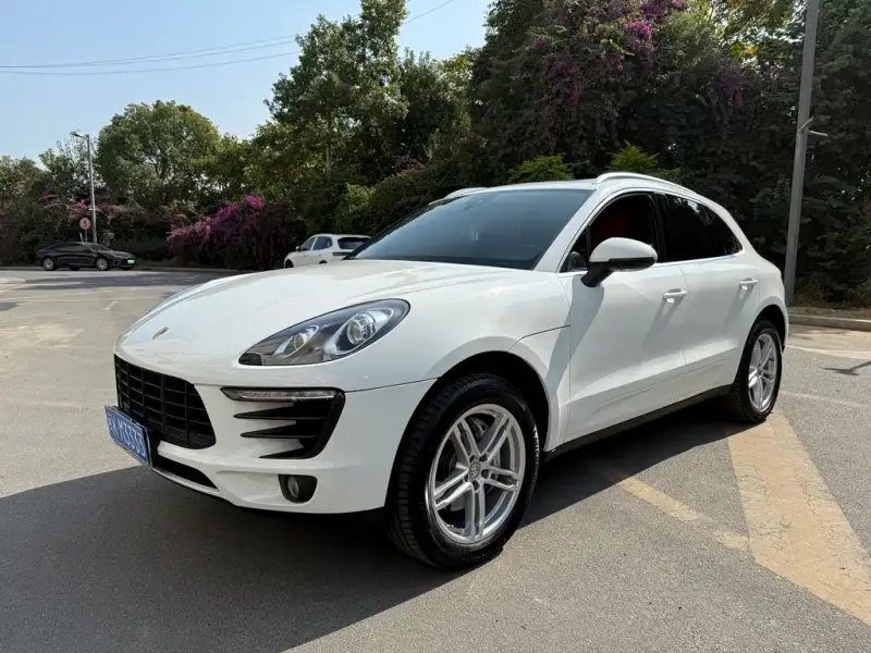 Porsche Macan, 2018