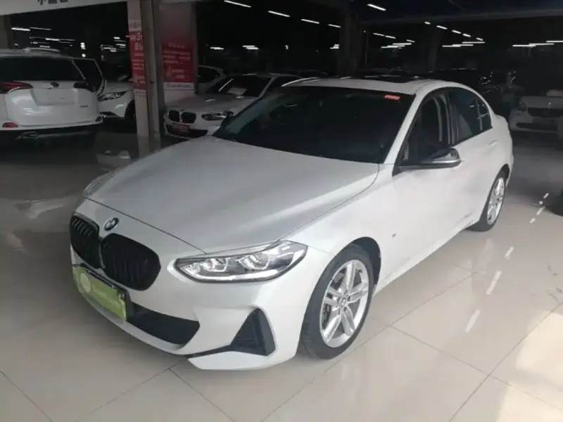 BMW 1 Series, 2021