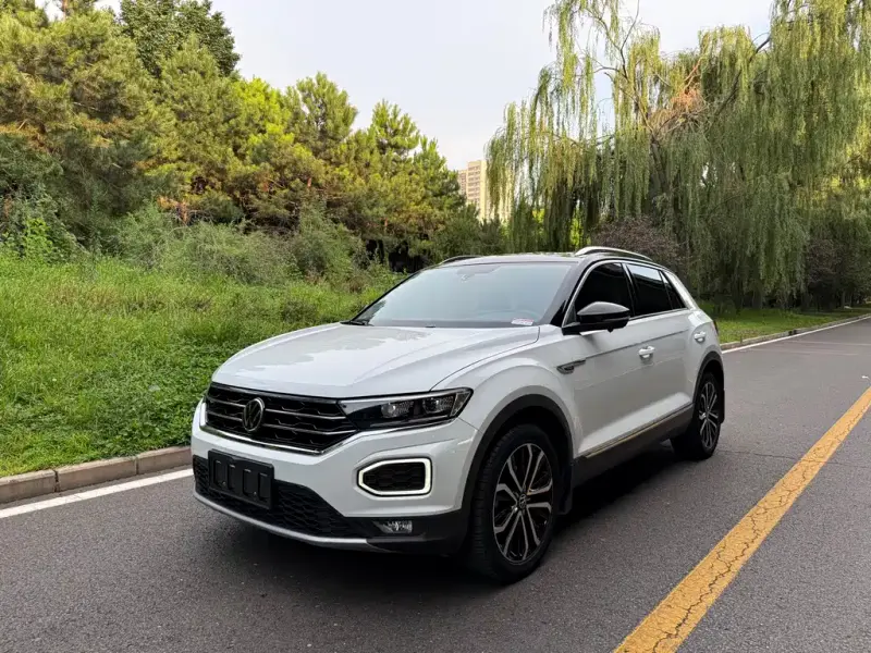 Volkswagen T-Roc, 2021