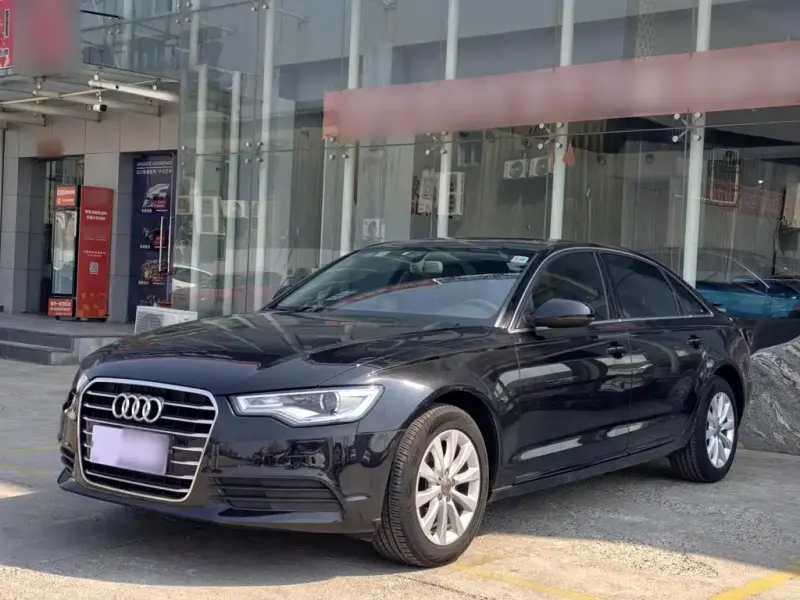 Audi A6L, 2015