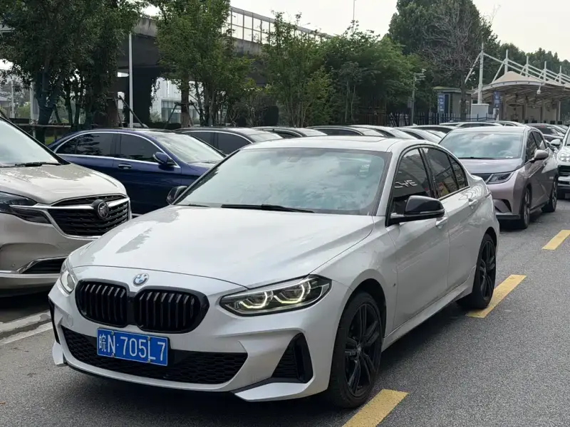 BMW 1 Series, 2020