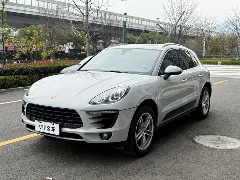 Porsche Macan, 2016