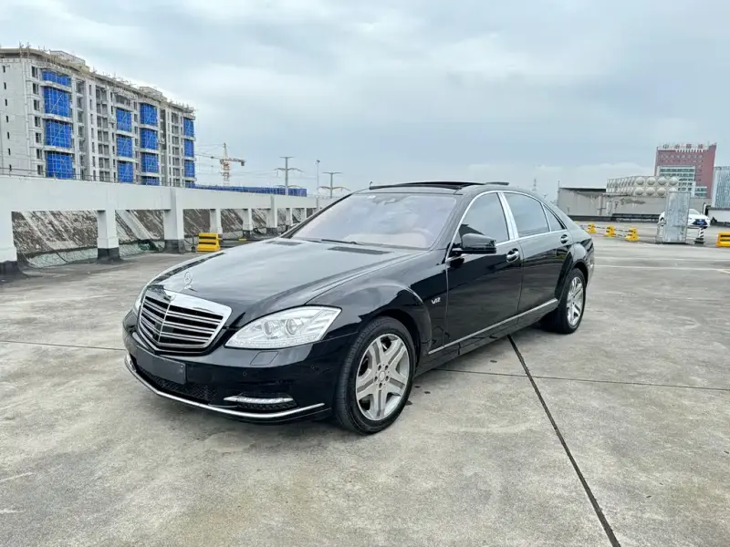 Mercedes-Benz S-Class, 2011