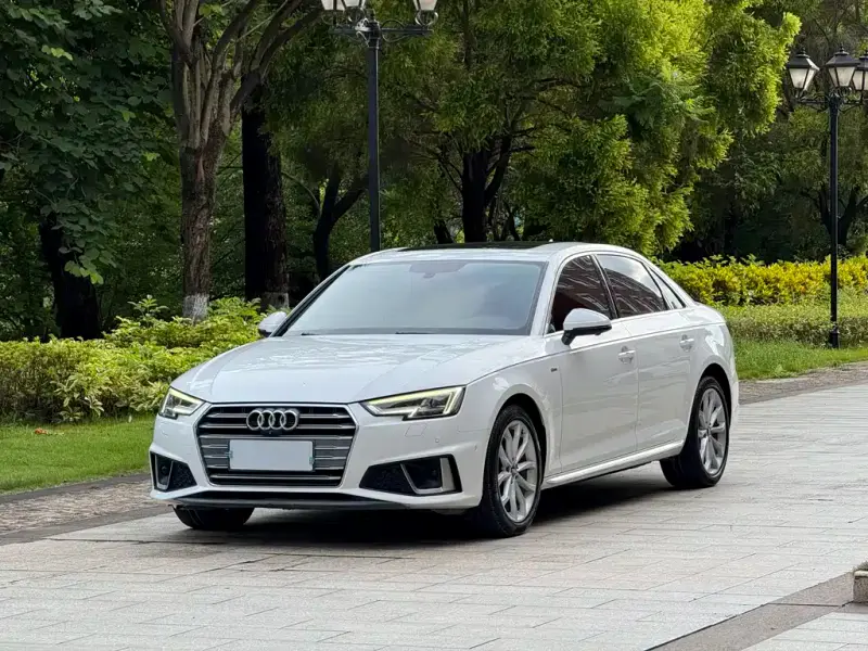 Audi A4L, 2019