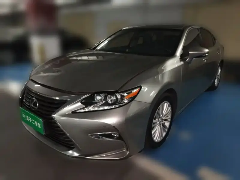 Lexus ES, 2017