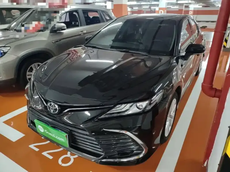 Toyota Camry, 2023
