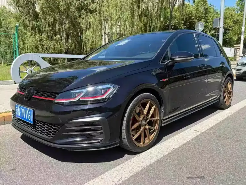 Volkswagen Golf GTI, 2019