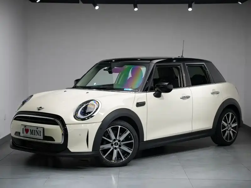 MINI Mini, 2021
