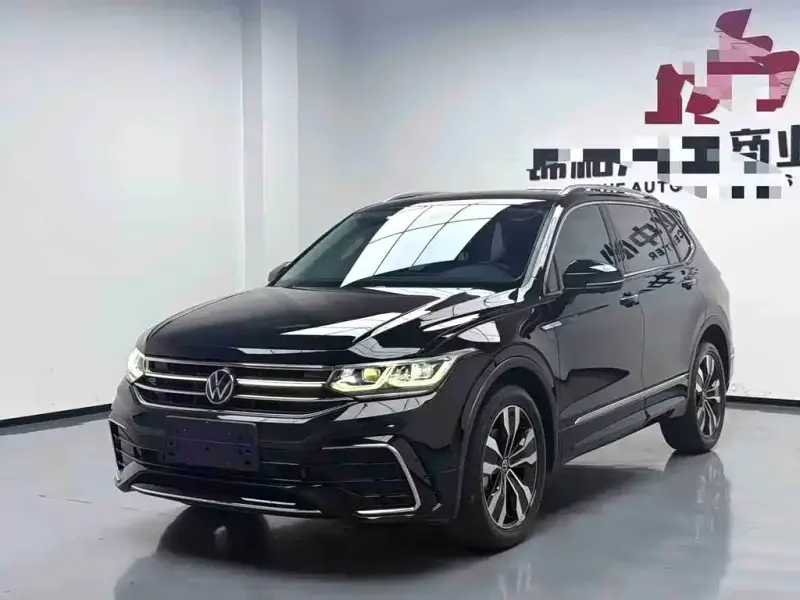 Volkswagen Tiguan L, 2022