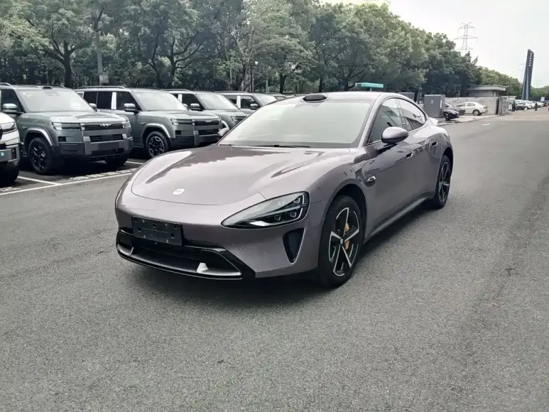 Xiaomi SU7, 2025