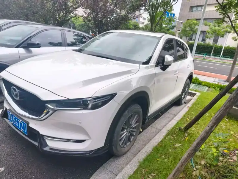 Mazda CX-5, 2022