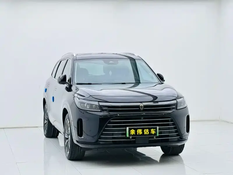 AITO M7, 2023
