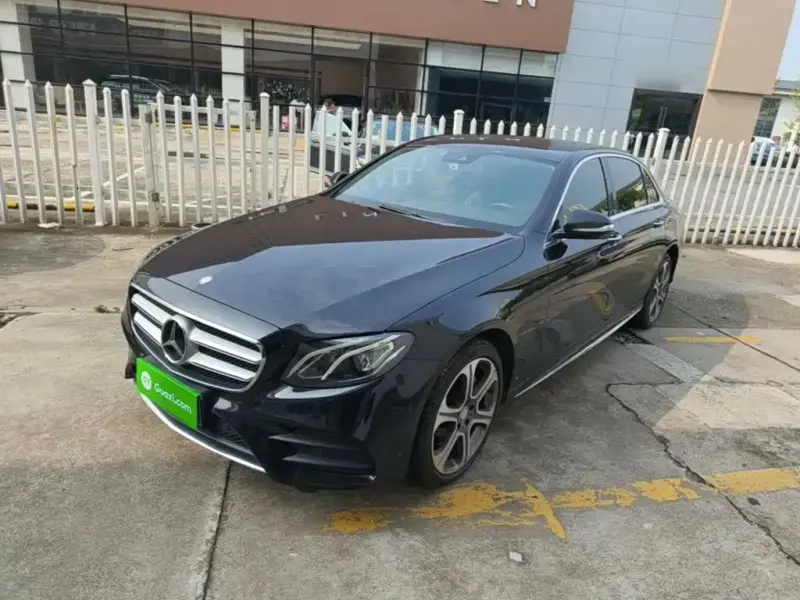 Mercedes-Benz E-Class, 2016
