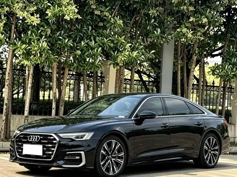 Audi A6L, 2022