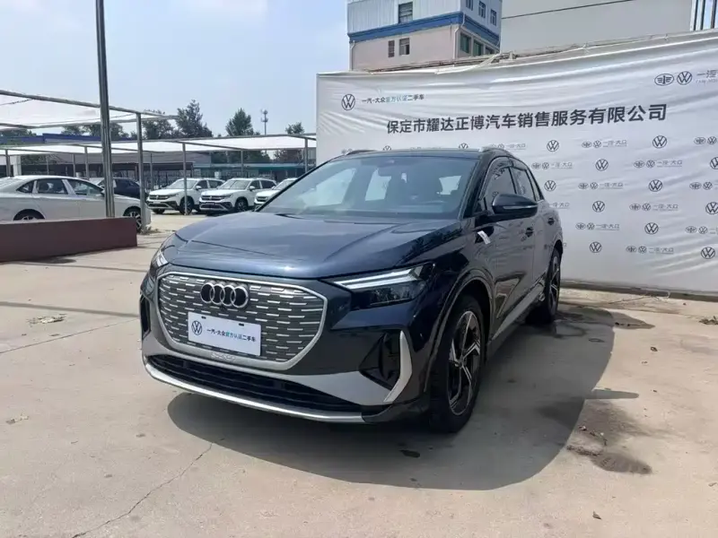 Audi Q4 e-tron, 2024