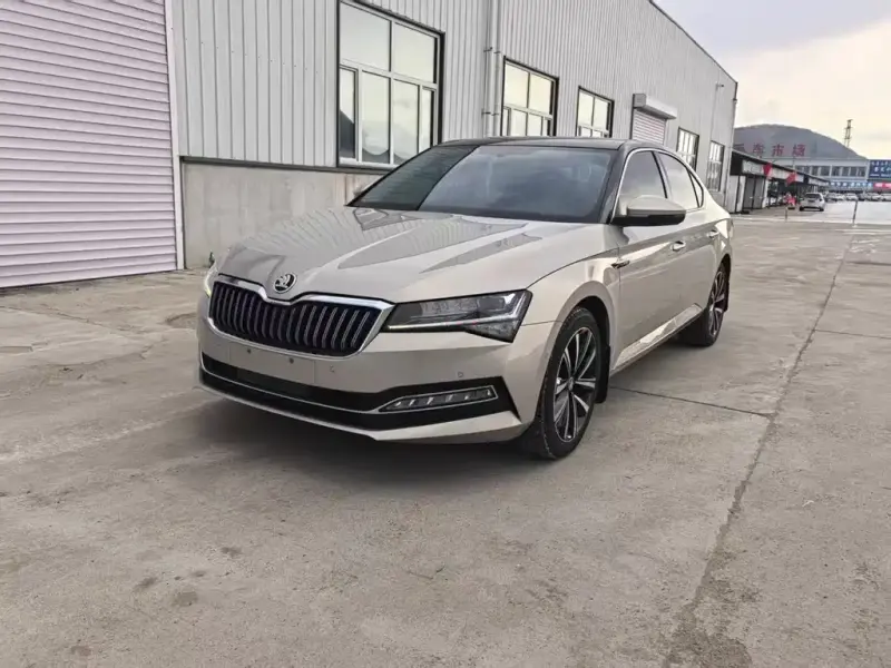 Skoda Superb, 2023