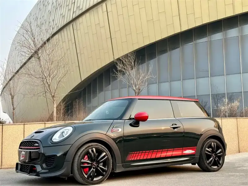 MINI JCW, 2018