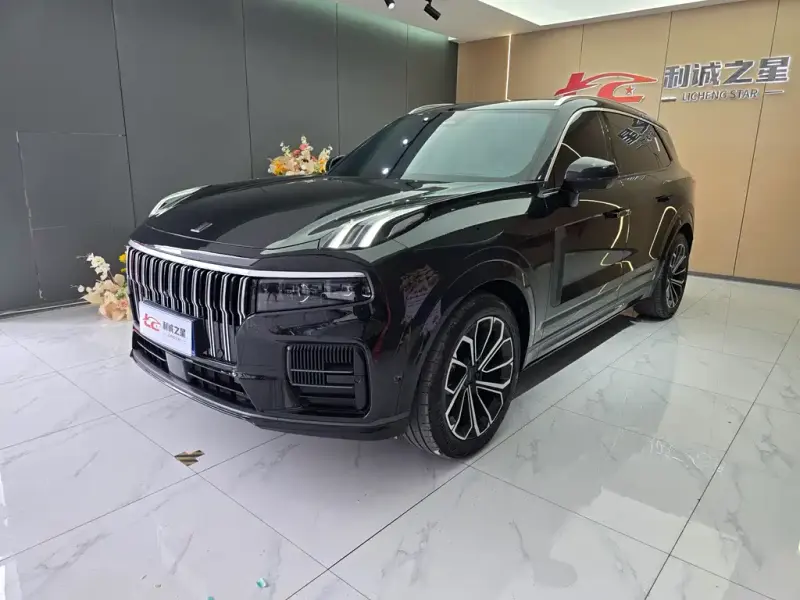 Lynk & Co 09, 2024