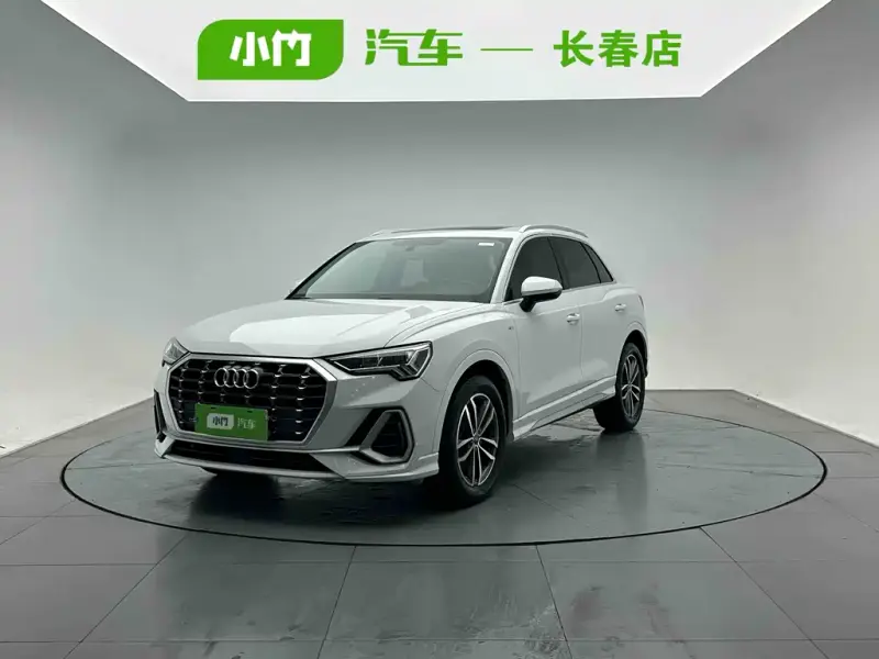 Audi Q3, 2023