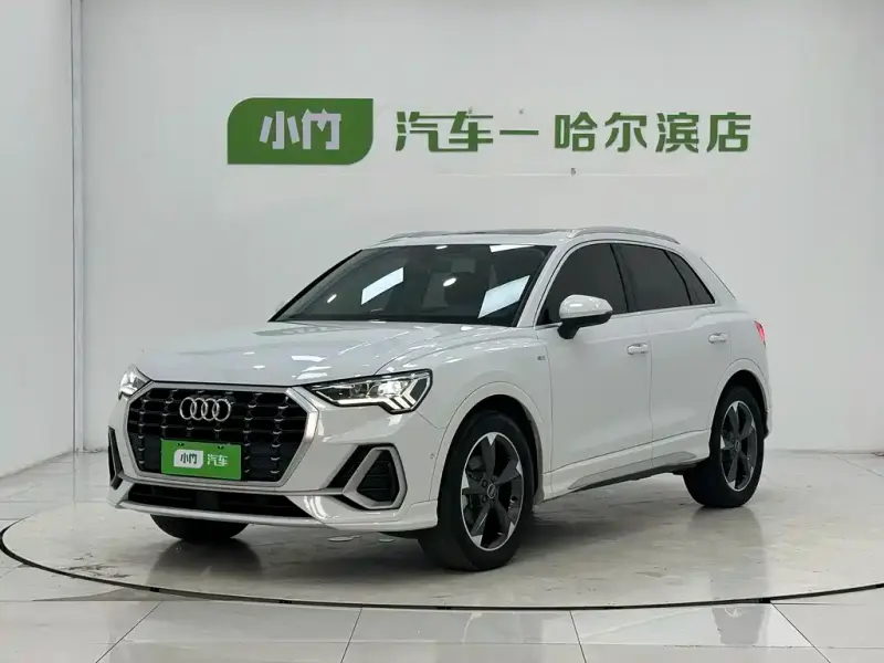 Audi Q3, 2022
