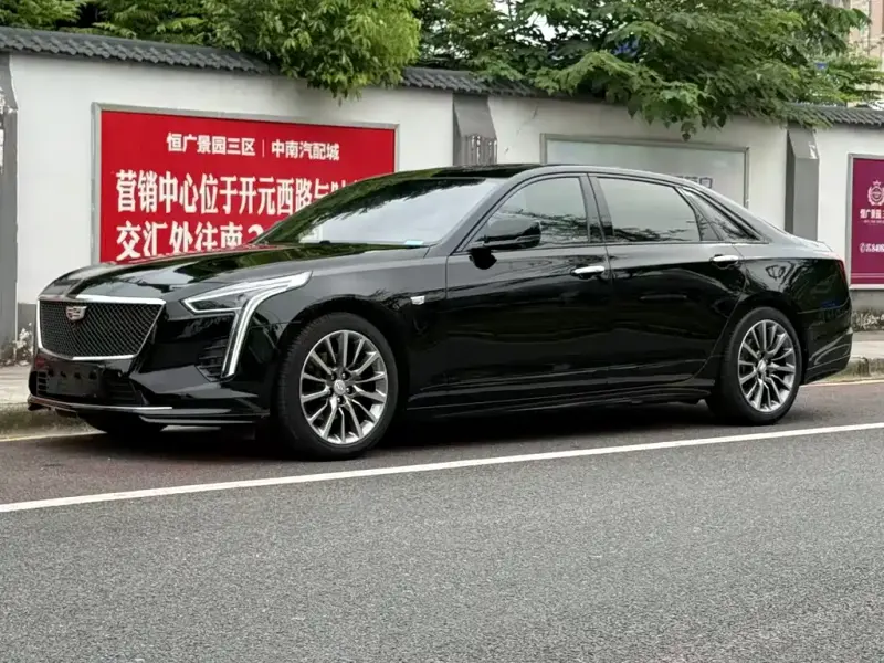 Cadillac CT6, 2022