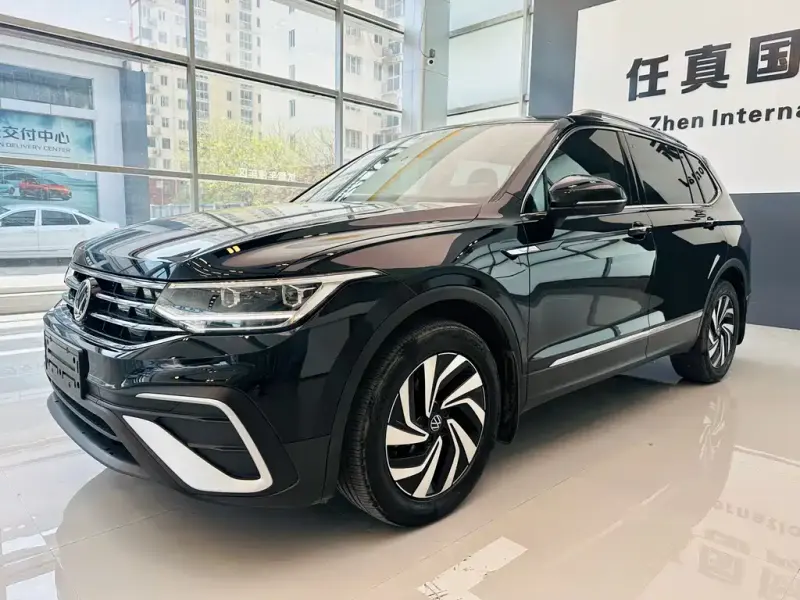 Volkswagen Tiguan L, 2022