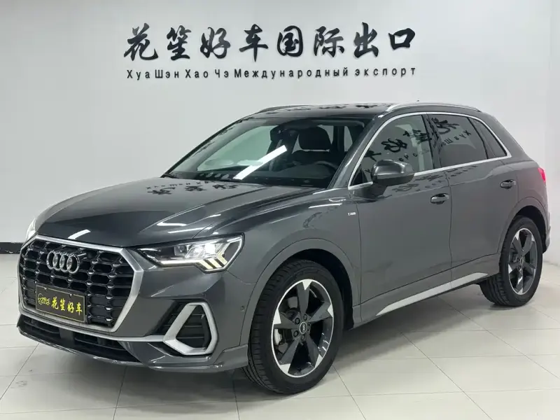 Audi Q3, 2022