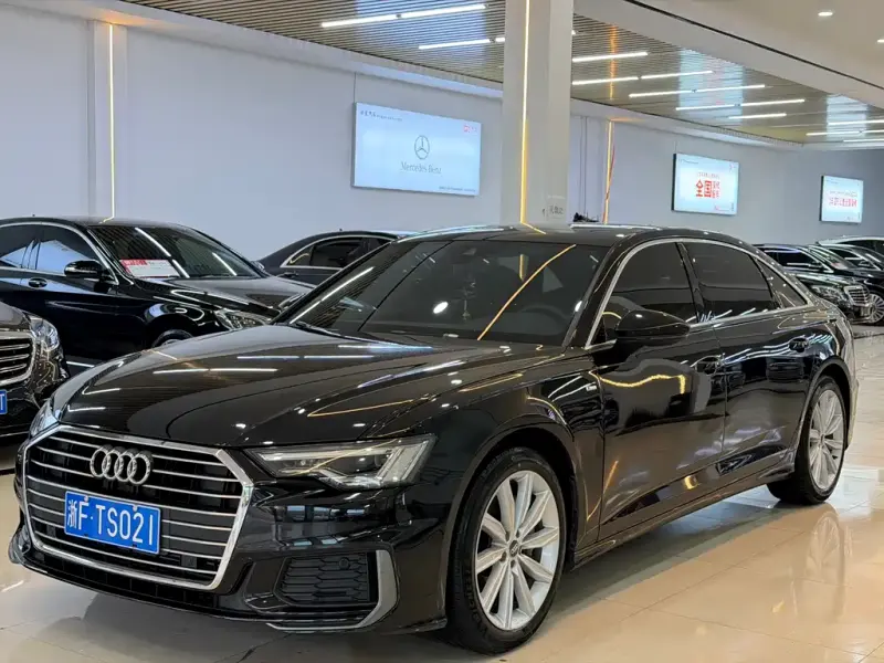 Audi A6L, 2021