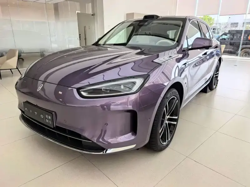 AITO M5, 2026