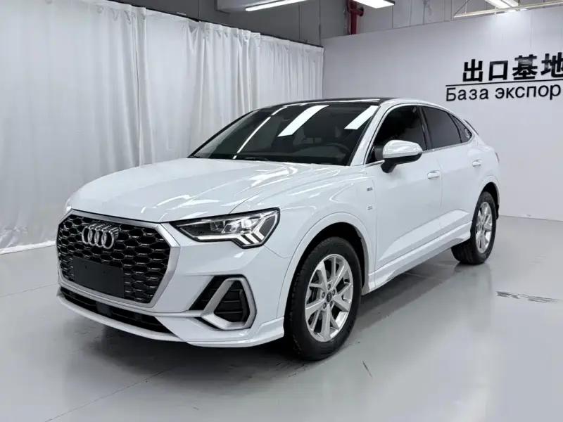 Audi Q3 Sportback, 2022