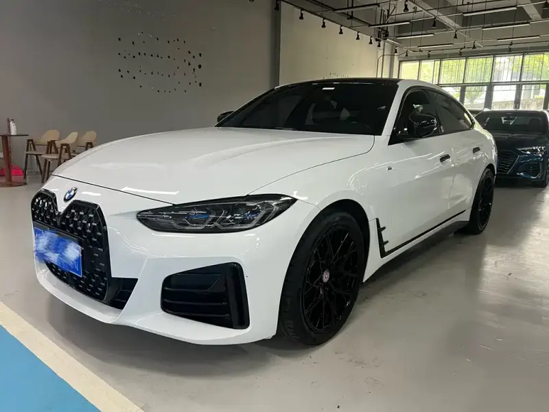 BMW 4 Series, 2022
