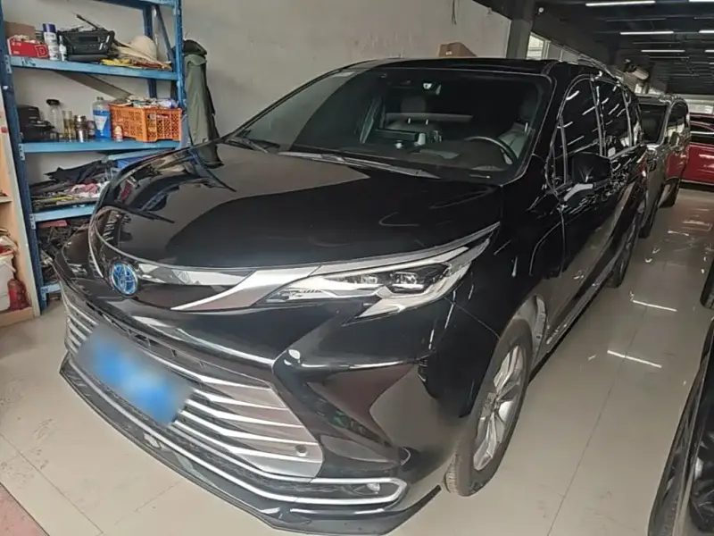 Toyota Sienna, 2022
