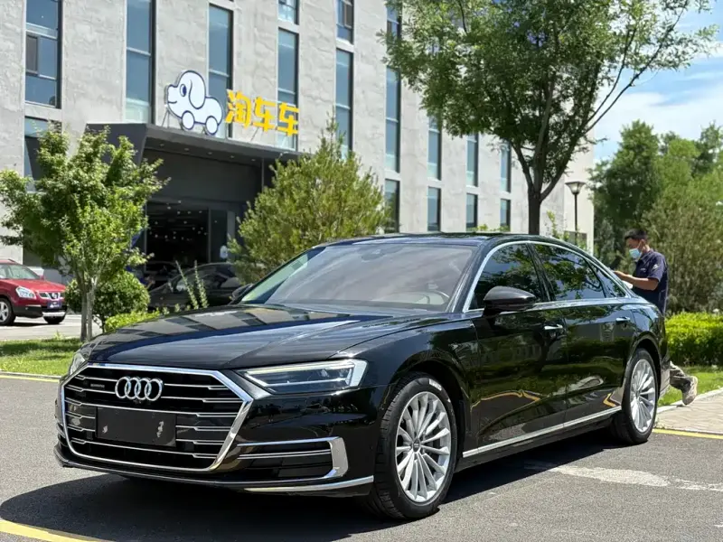 Audi A8, 2019